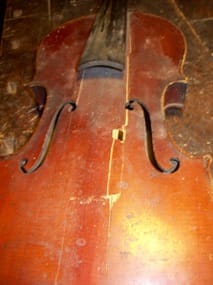 törött hegedű törött hegedű