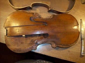 a hiányos tető a hiányos tető